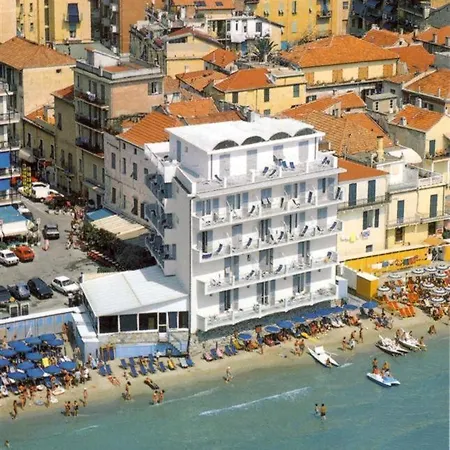 Milano 3* Alassio